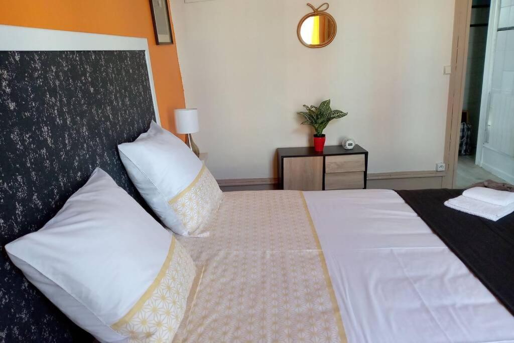 charmant appartement à Périgueux Esterno foto