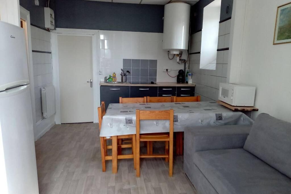 charmant appartement à Périgueux Esterno foto
